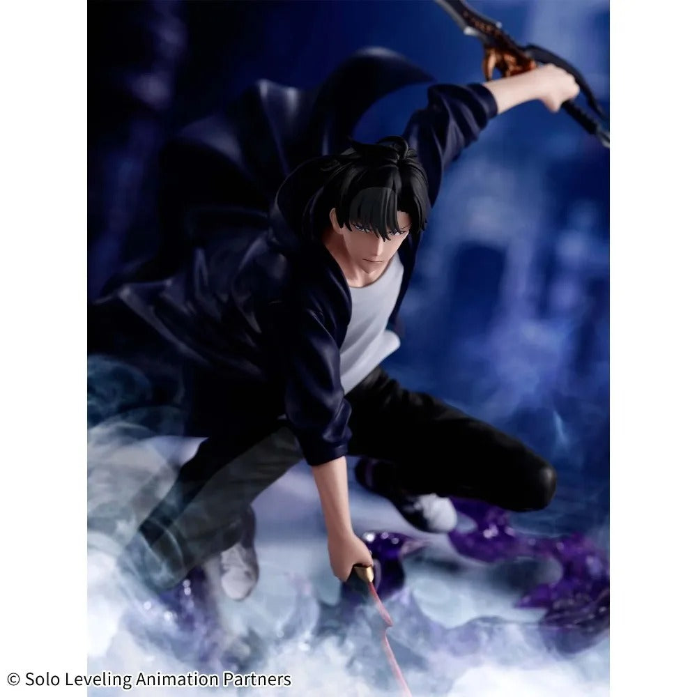 Action figure of a character in a dynamic pose with a dark background Banpresto Solo Leveling Sung Jin-woo Figure Authentic Bandai Spirits ESPRESTO Excite Motions Vol. 1 Shadow Monarch Assassin Action Statue closeup