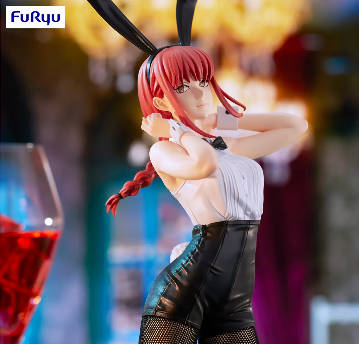 Anime character figurine with red hair and bunny ears, blurred background Chainsaw Man Makima Authentic 30cm BiCute Bunnies Figure – Real Fabric Fishnet Tuxedo Costume Statue by FuRyu