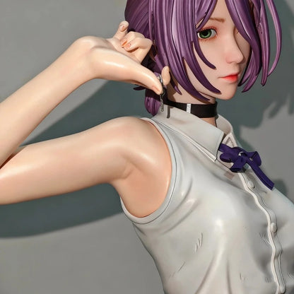 Statue of a character with purple hair and a gray outfit against a gray background Chainsaw Man Reze Authentic 1/6 Scale 32cm Premium PVC Statue – Bomb Devil Arc Exquisite Standing Figure with Bonus Standalone Display Bust closeup head