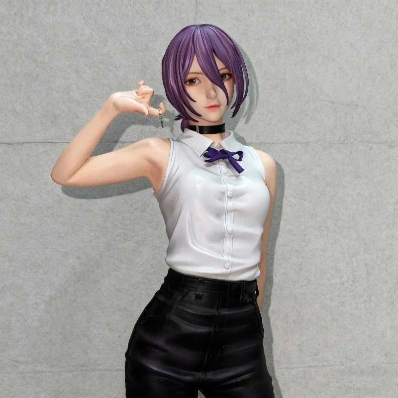 Person with purple hair wearing a white blouse and black pants against a gray background Chainsaw Man Reze Authentic 1/6 Scale 32cm Premium PVC Statue – Bomb Devil Arc Exquisite Standing Figure with Bonus Standalone Display Bust
