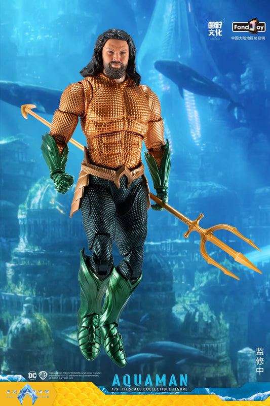 Action figure of Aquaman holding a trident against an underwater-themed background DC Comics Aquaman (Justice League / Lost Kingdom Edition) 1/9 Scale Premium Action Figure by FondJoy