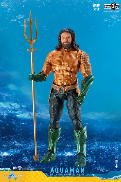 Action figure of Aquaman holding a trident against an underwater background DC Comics Aquaman (Justice League / Lost Kingdom Edition) 1/9 Scale Premium Action Figure by FondJoy