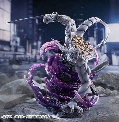 Action figure with a purple and white design in an urban setting JUJUTSU KAISEN Eight-Handled Sword Divergent Sila Divine General Mahoraga Authentic SEGA FIGURIZMα Prize Figure – Ultimate Adaptation Beast Statues front