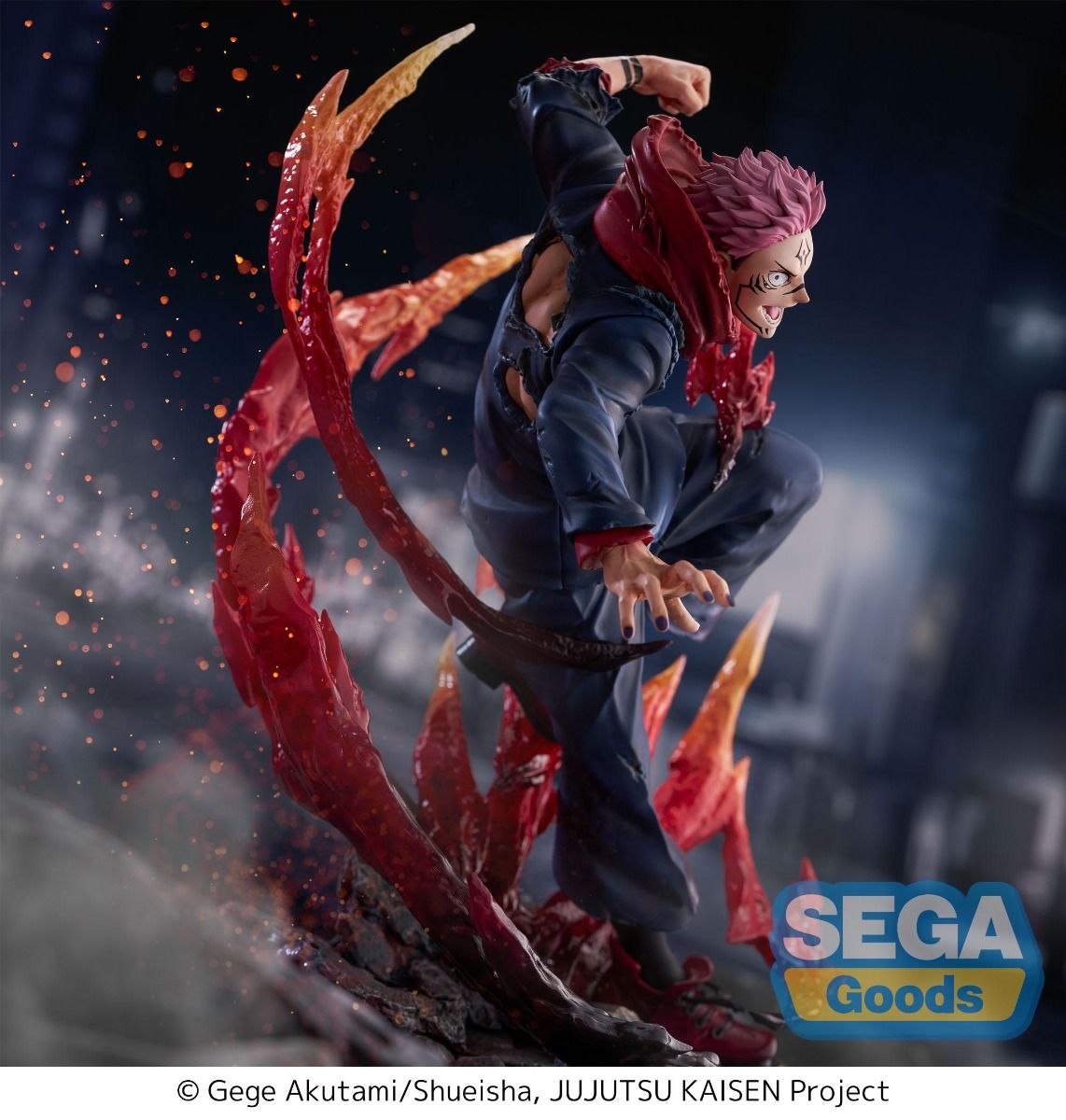 Action figure with red hair and fiery tail against a dark background, featuring the Sega Goods logo. JUJUTSU KAISEN Ryomen Sukuna Authentic SEGA FIGURIZM Prize Figure – Encounter Version King of Curses Throne of Skulls Statue side