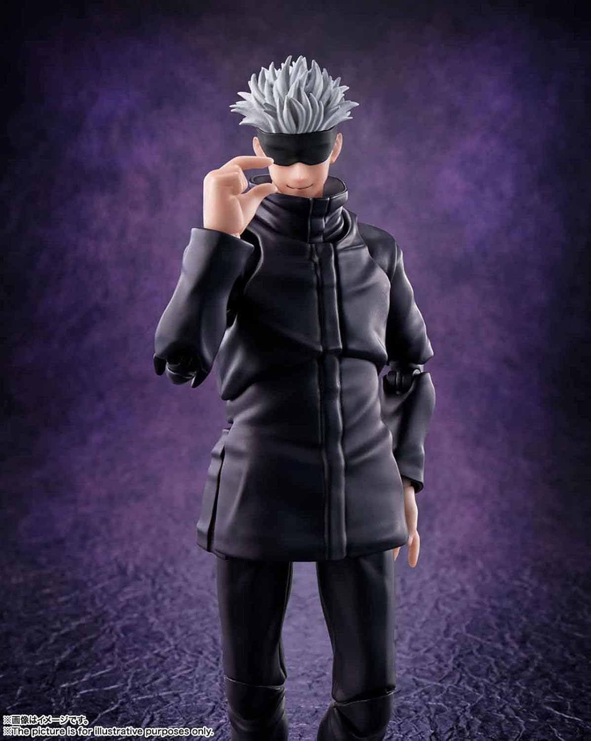 Action figure with gray hair and black coat against a dark purple background Jujutsu Kaisen S.H.Figuarts Satoru Gojo Authentic 17cm Articulated Action Figure – Modern World's Strongest Sorcerer Edition