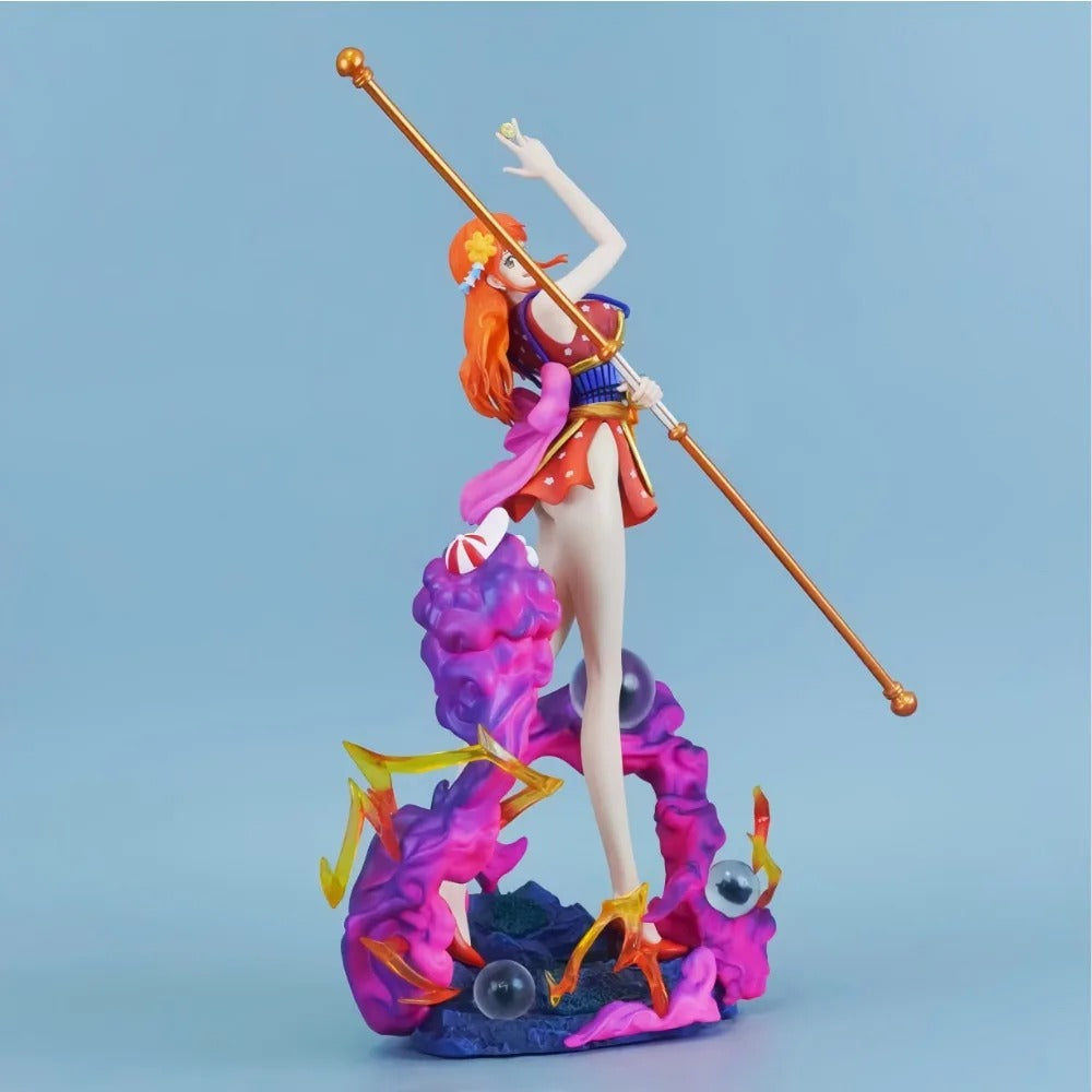 Colorful figurine of a character on a blue background One Piece: Nami (Wano Country Kunoichi Ver.) Authentic LX Studio 30cm / 11.81-Inch Premium PVC Exhibition Scale Statue