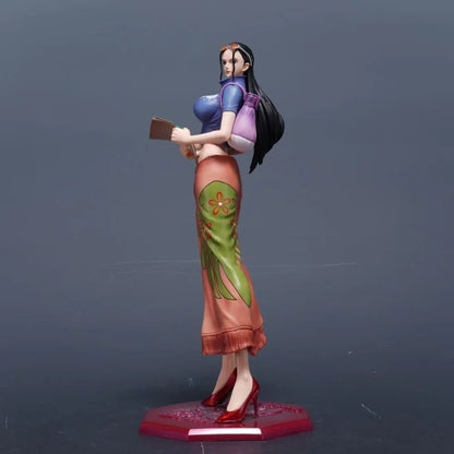 Colorful figurine of a character on a dark gray background One Piece: Nico Robin Authentic 1/6 Scale Complete Painted Garage Kit Statue (D.S Studio Limited Sale Standard Version)