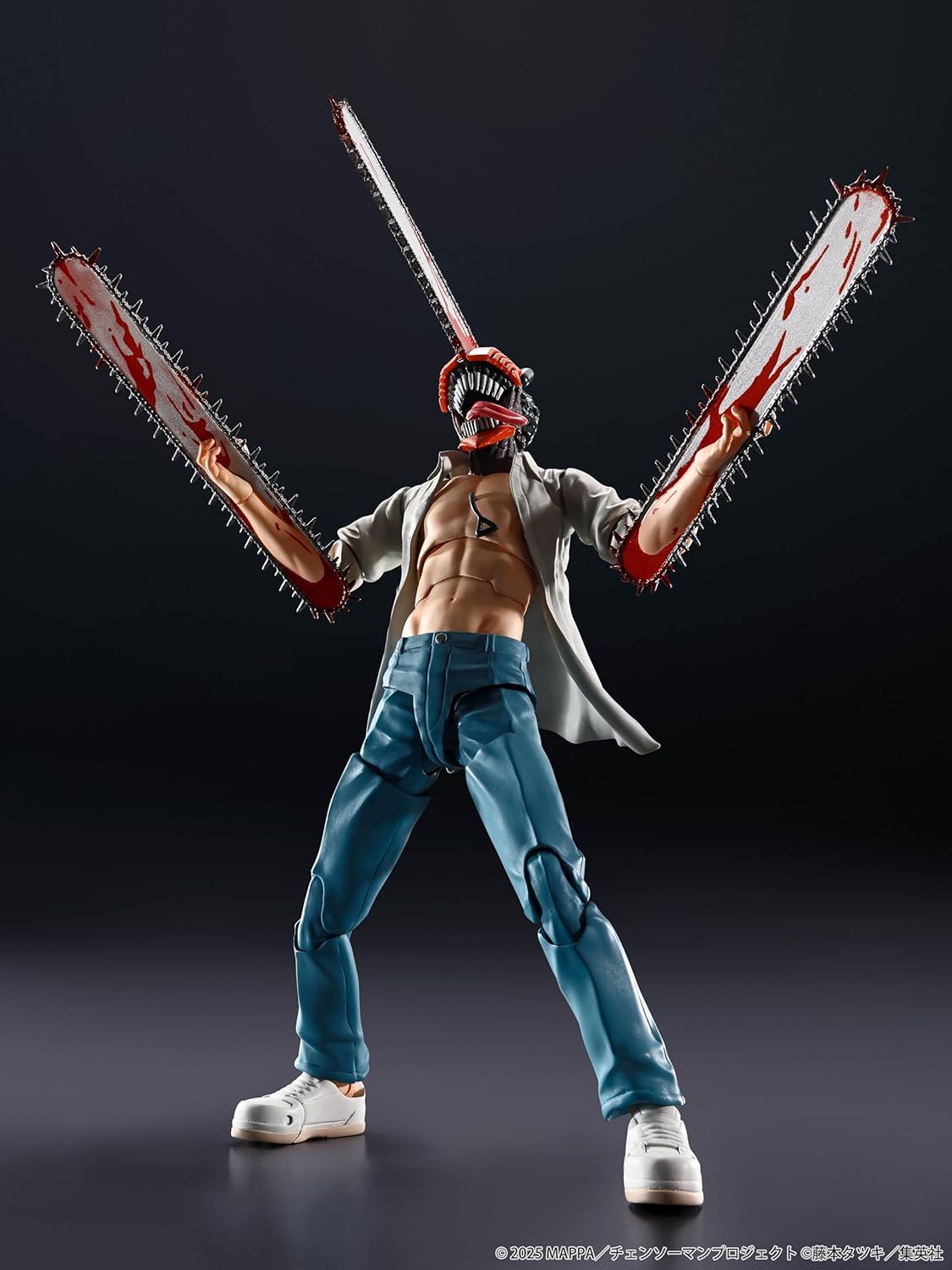 Action figure with chainsaws on a dark background S.H.Figuarts Chainsaw Man The Movie: Reze Arc Authentic Action Figure – 15cm Fully Articulated Premium Collectible Statue pose