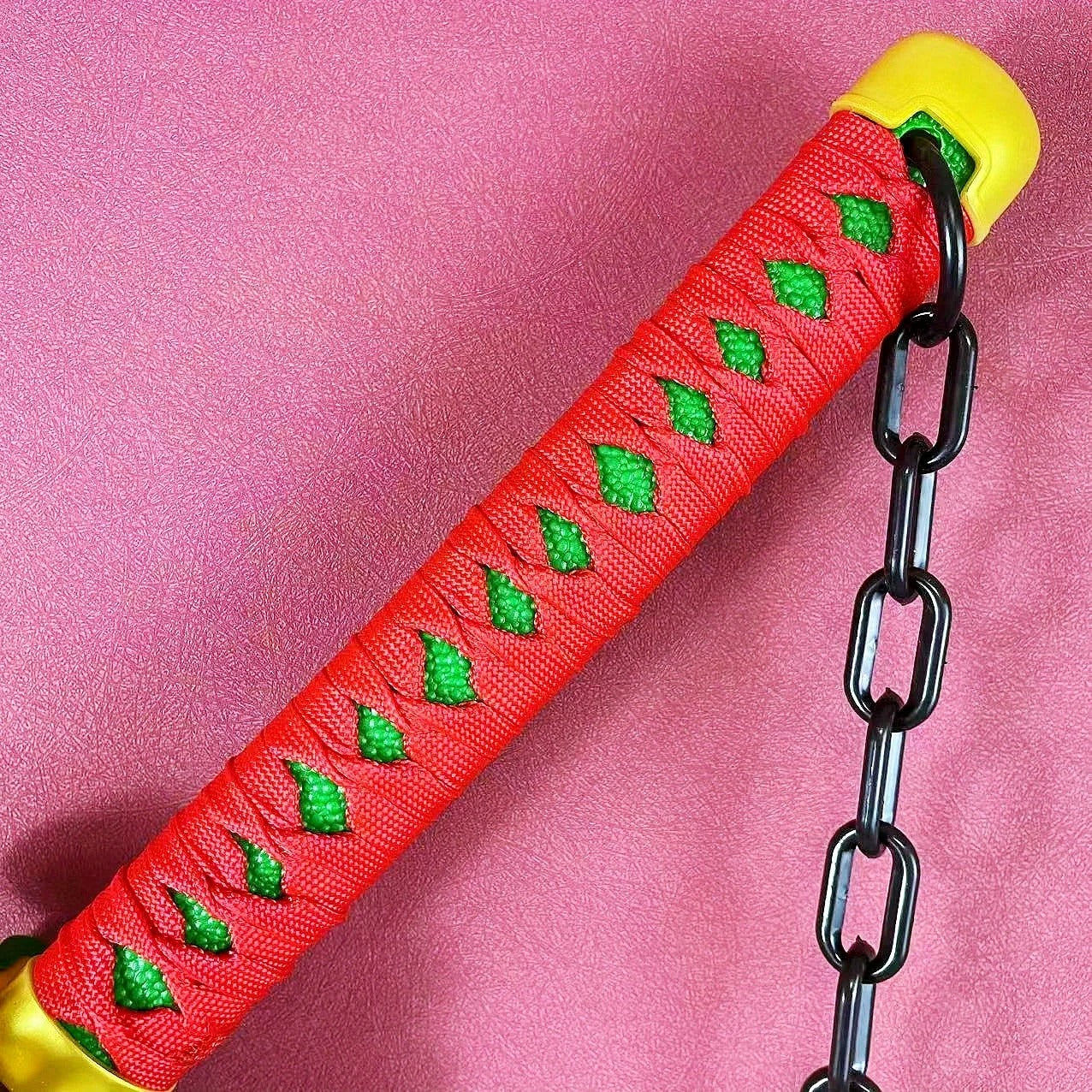 Demon Slayer: Kimetsu no Yaiba Tengen Uzui Authentic 80cm Dual Bamboo Nichirin Cleavers – Sound Hashira 2-Piece Display & Cosplay Set with Connecting Chain